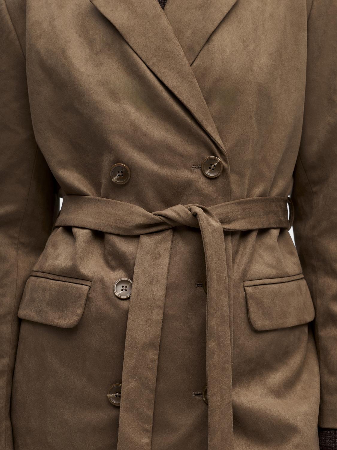 model_shot-detail